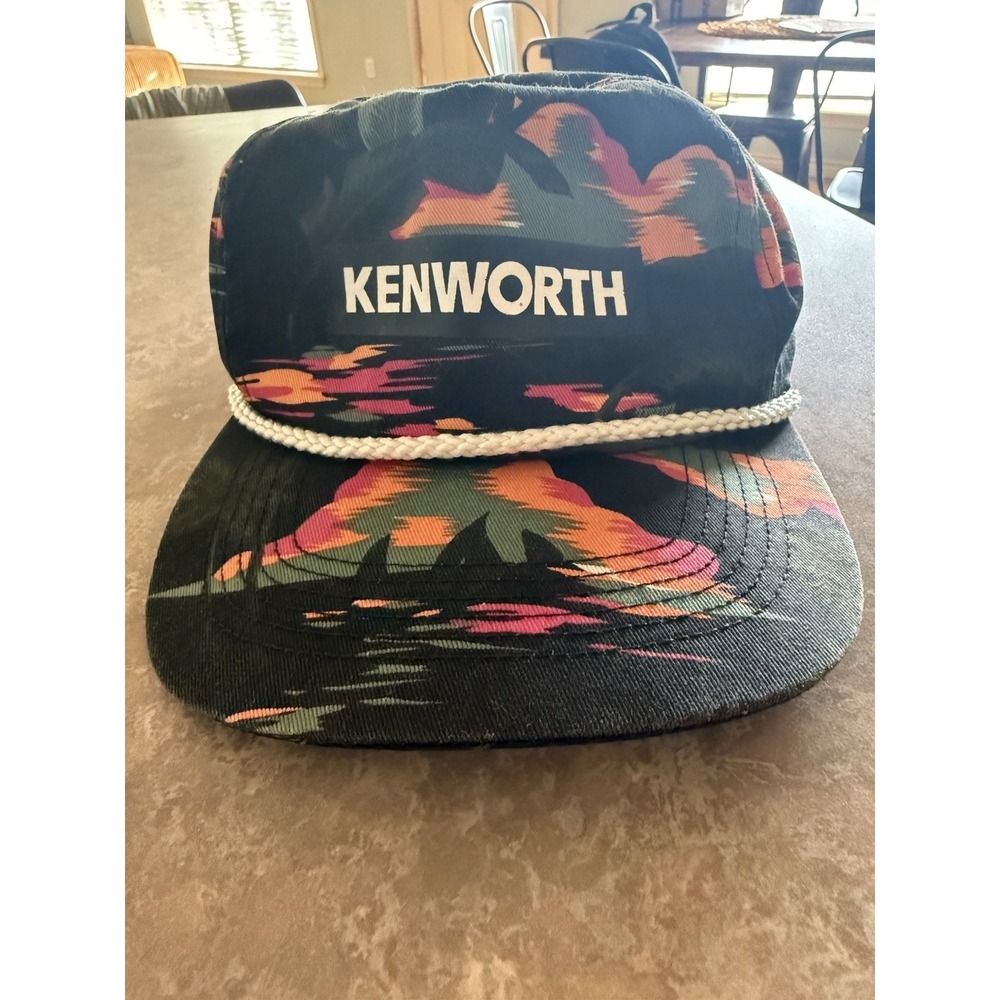 Kenworth 90s Vintage Hawaiian Pattern Trucker SnapBack Hat